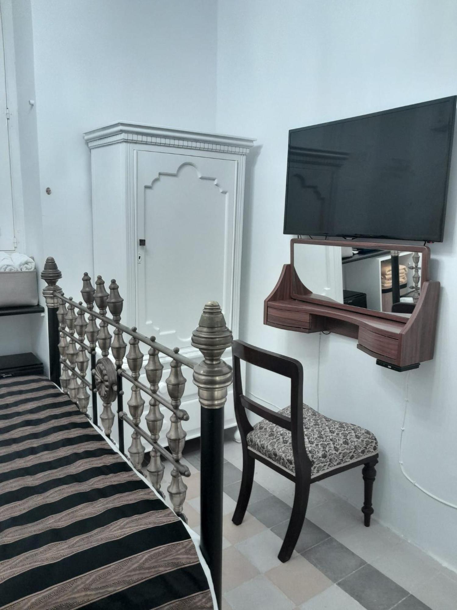 Charming Town House In Cospicua, Valperga Rooms المظهر الخارجي الصورة